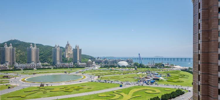 大连幸福驿站酒店式公寓(星海广场地铁站店)图片