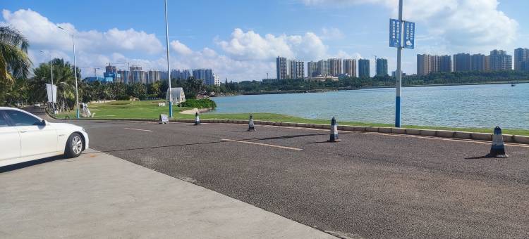 海尚居海景公寓(徐闻海安新港轮渡码头店)图片