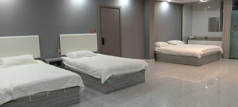 海东银都商务宾馆(乐都区店)图片