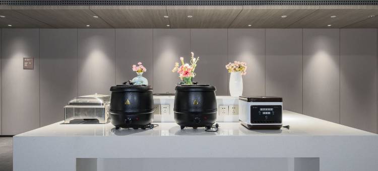 维也纳智好酒店(常山东明湖公园店)图片