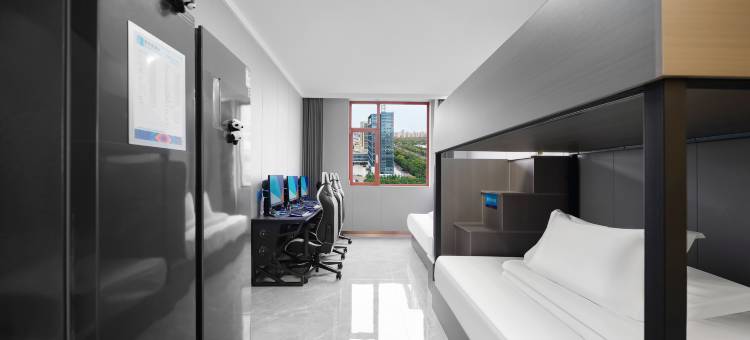 爱电竞酒店(龙口保利广场店)图片