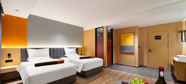 开封清明上河园桔度酒店(星光天地店)图片