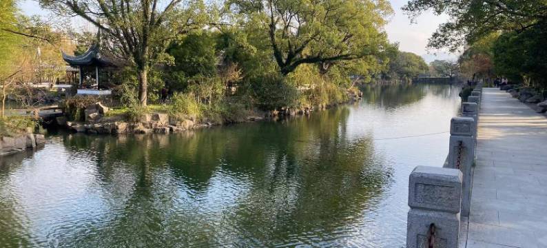 临海泊屿轻居(紫阳街台州府城墙店)图片