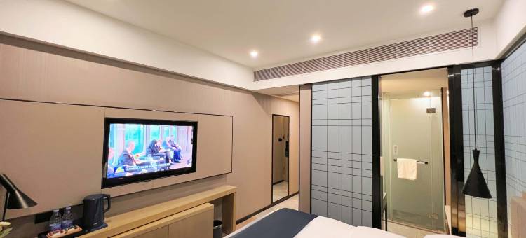 万象印悦酒店(凤山总店)图片