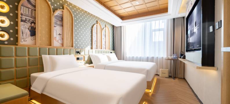 栀子·艺术酒店(延吉延边大学网红墙店)图片