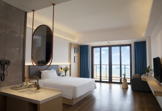 Seaside Holiday · Jiayue Bay Hotel (Yangxinan Shanhai Tourist Area Branch) Hotel Overview