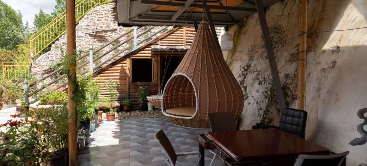 泸沽湖鹊桥山庄图片