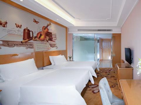 Vienna International Hotel (Dongcheng Building, Lanzhu East Road, Pingshan, Shenzhen)Hotel Overview