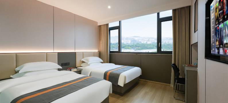 广昌临江轻奢酒店图片