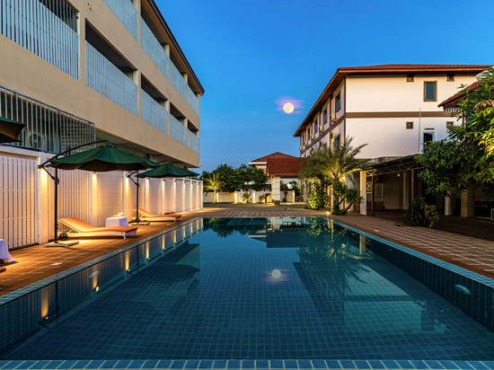 万象City Garden Hotel城市花园酒店(凯旋门老挝纺织博物馆店)