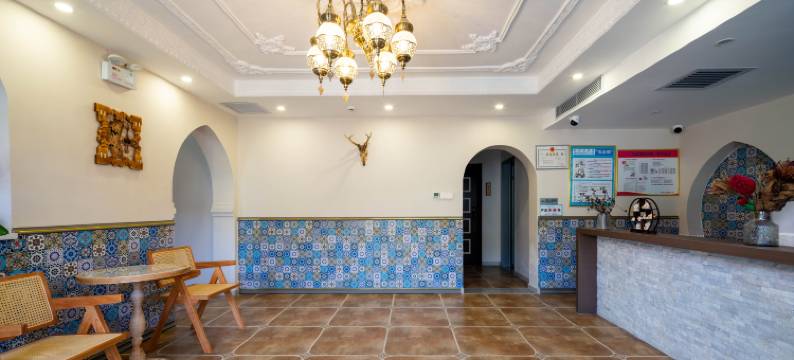 伊宁市乐哉十方民宿(新茂业购物中心店)图片