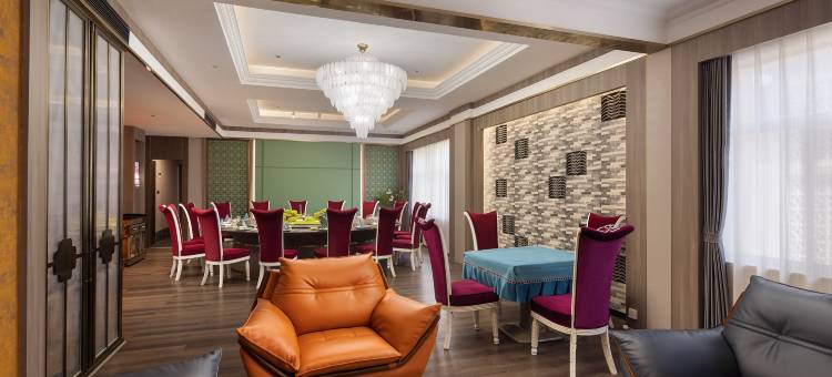 十堰郧阳国际酒店(郧阳区政府店)图片