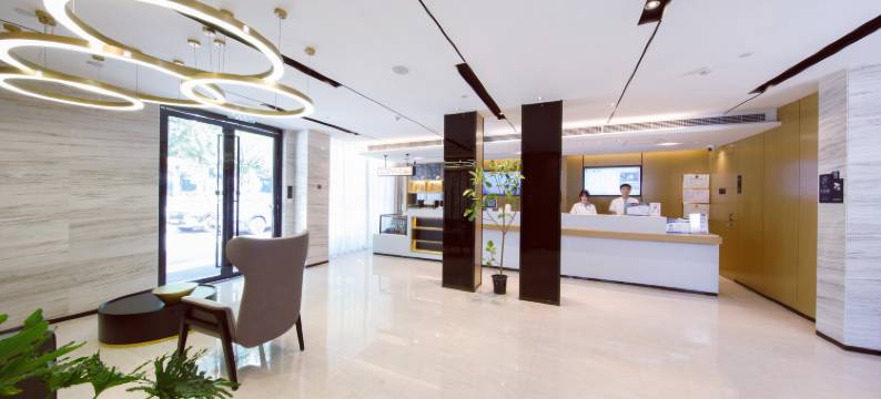 城市便捷酒店(武昌长江大桥司门口黄鹤楼地铁站店)图片