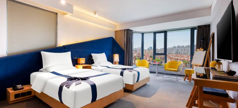 云鼎青年文艺酒店(许昌胖东来天使城店)图片