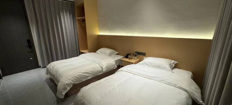 卢氏飞云温泉庄园酒店图片