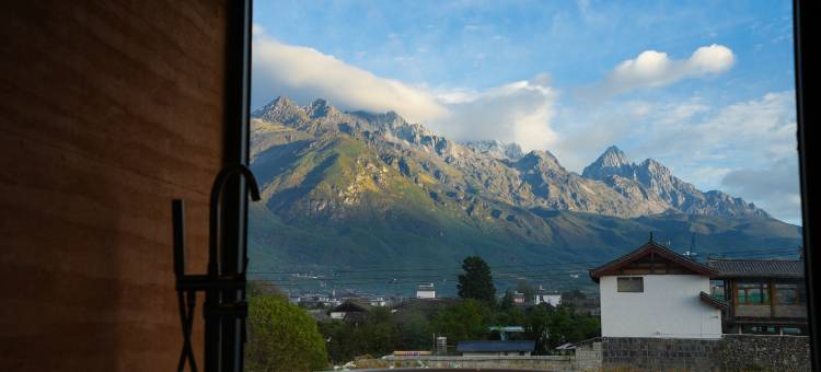 木见山丨日照金山·丽江雪山全景设计师花园度假酒店图片