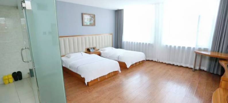 悦家轻奢酒店图片