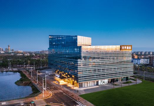 JI HOTEL Hotel Overview