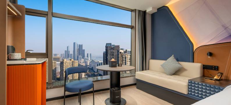 FUNGEE·欢致高空江景酒店(南昌红谷滩江西省博物馆店)图片