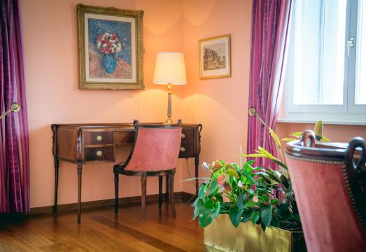 Victoria Glion Hotel Overview