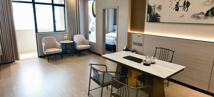 瑞盈商务酒店(广州应用科技学院肇庆校区店)图片