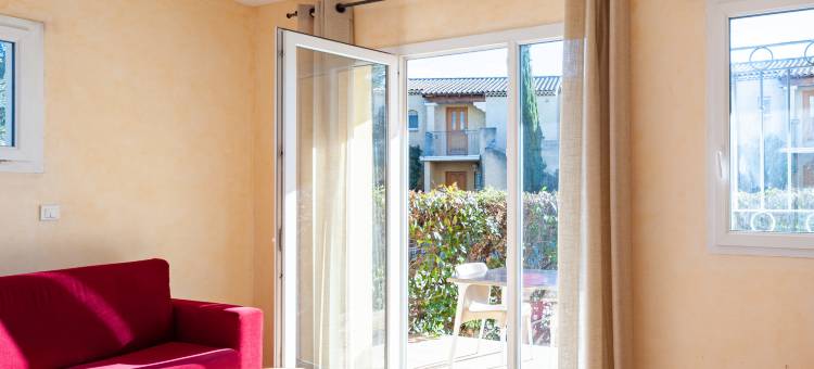 渣油格兰德阿维农高尔夫酒店(Residhotel Golf Grand Avignon)图片