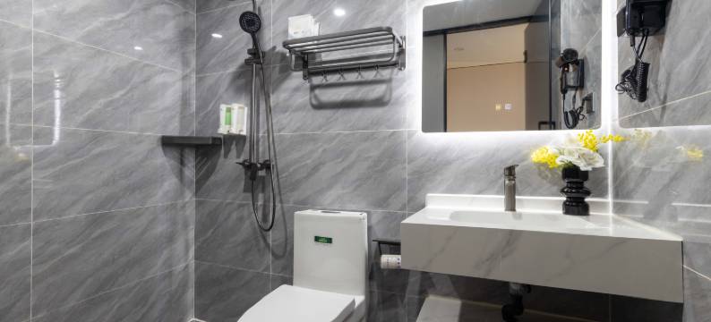 铂雅美宿(广州中山六院员村地铁站店)图片