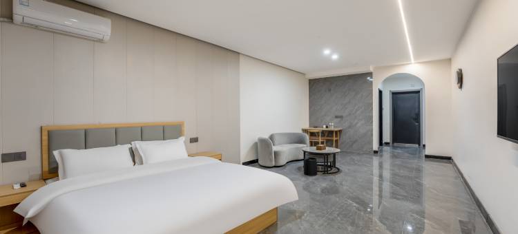 如家华驿公寓(青州中都财富广场店)图片