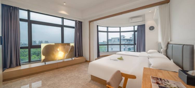 夏之悦电竞酒店(衢州高铁站万达广场店)图片