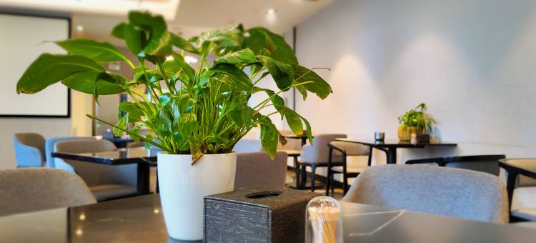 长沙锦泰中青酒店(青竹湖店)图片