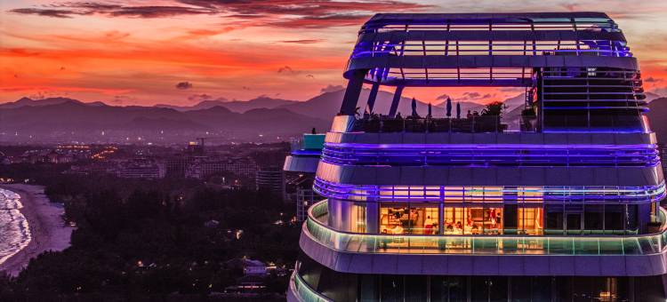 海南三正月酒店图片