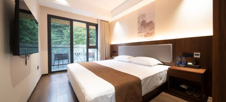 湖畔花园酒店(庐山风景名胜区含鄱口店)图片