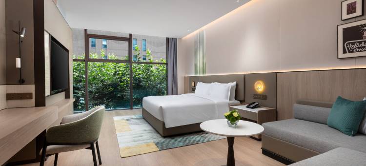 上海长风套房假日酒店图片