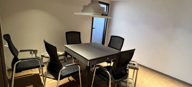 澜鲸·奢享酒店(龙沙夜市百货大楼店)图片