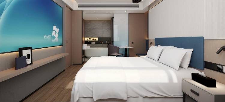 晶宫国际酒店(信阳高铁东站大信广场店)图片