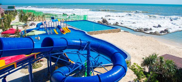 阿多拉湾·克加海滩度假村(园内水上乐园)(Adora Bay Ke Ga Beach Resort - Onsite Water Park)图片
