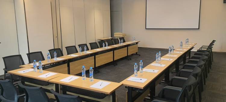 麗枫酒店(景德镇中国陶瓷博物馆瓷都大道店)图片