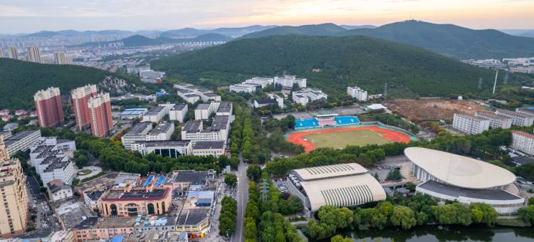 雷神电竞酒店(徐州铜山万达师范大学地铁站店)图片