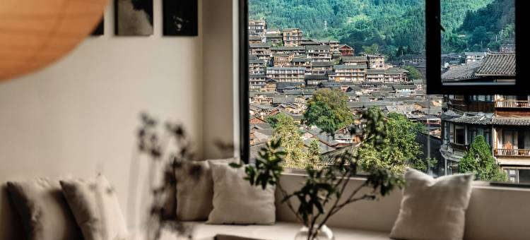 未见·山隅全景美宿(西江千户苗寨景区店)图片