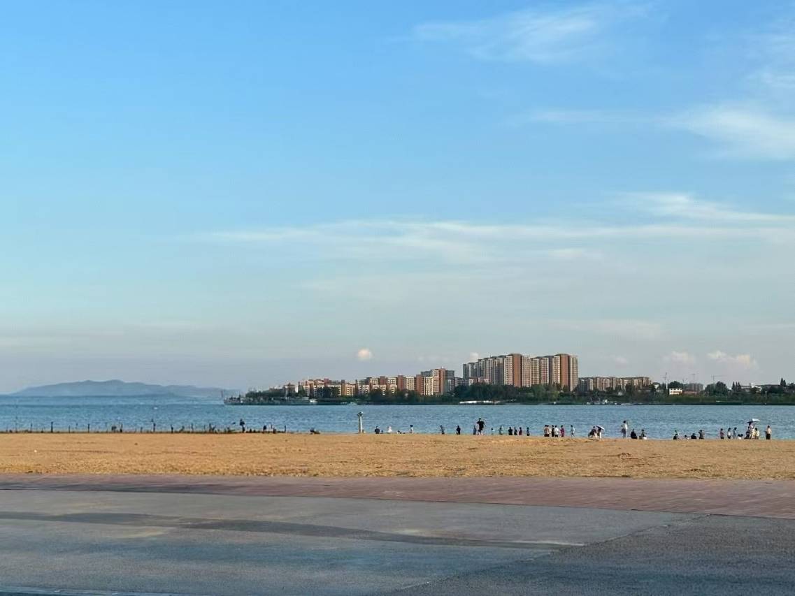 襄阳白宫一号空中花园酒店(人民广场天元四季城店)图片