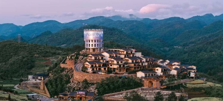 山谷秘境度假酒店图片