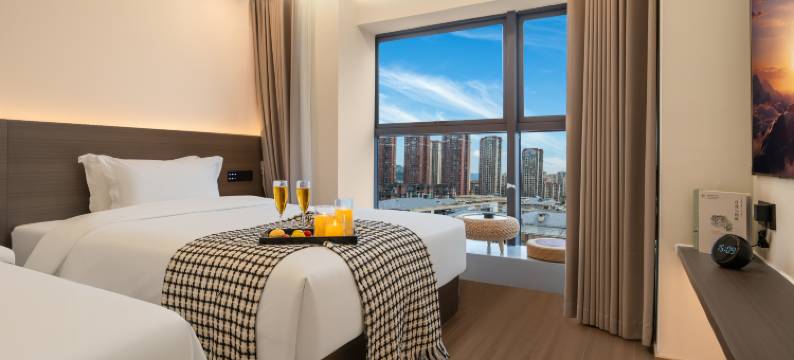 季風艺术影宿酒店(通川区四川文理学院莲花湖校区店)图片