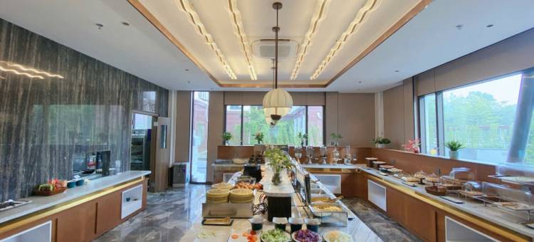 凤凰明月酒店(Luxury Phoenix Hotel)图片