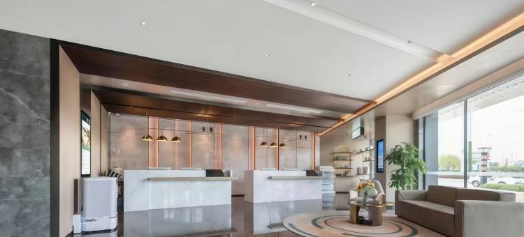 丰城高铁站亚美酒店图片