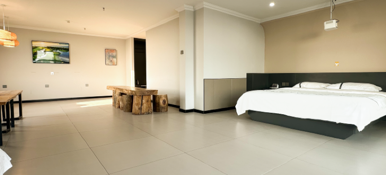 国王与熊精品酒店(长春西站店)图片