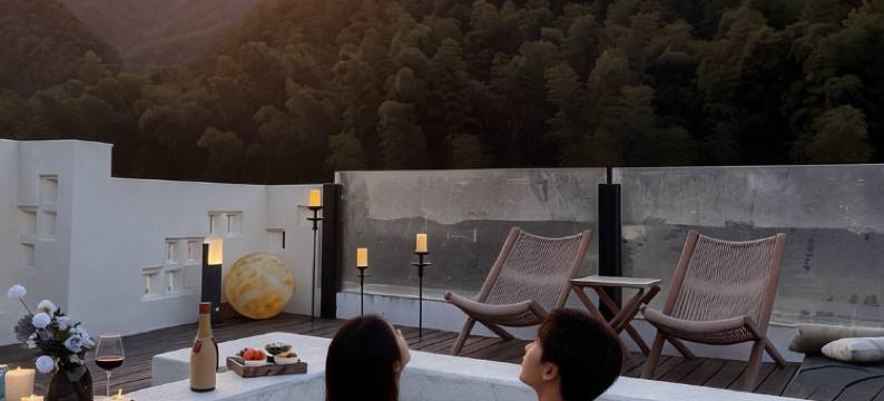 栖溪里·私汤温泉设计师民宿(泾县月亮湾风景区店)图片