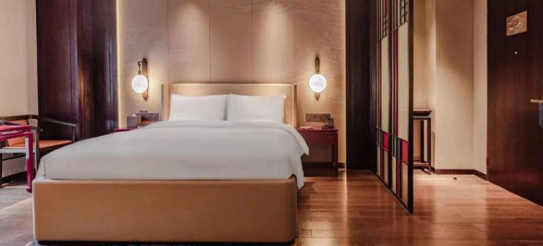 兰州中山林茂御酒店(张掖路步行街正宁路夜市店)图片