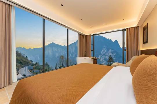 山有木兮民宿(大峡谷游客中心店)