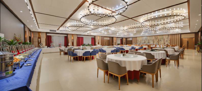 轻奢智能酒店(周口五一广场市中心医院店)图片