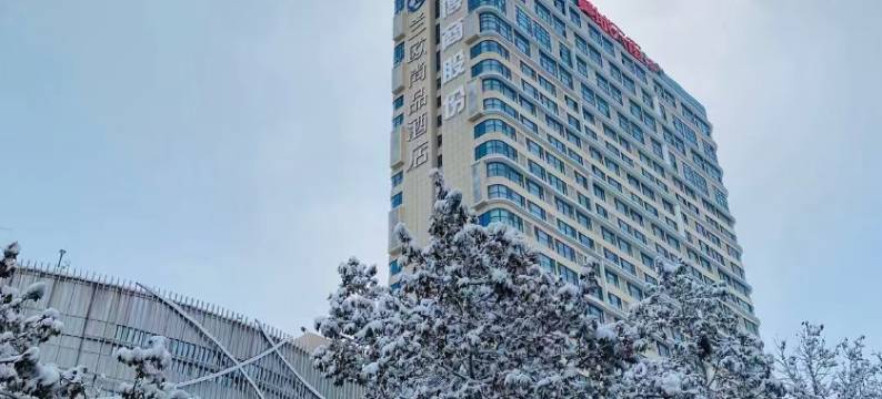 龙口兰欧尚品酒店(博商购物广场店)图片